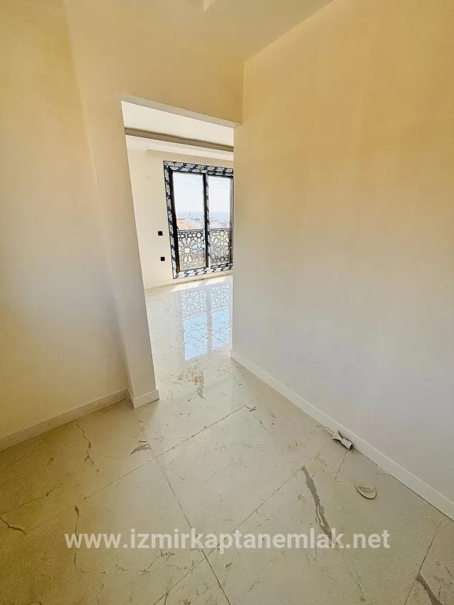 Для продажи Летний 3+1 в Tepecik Seferihisar - 144 m²