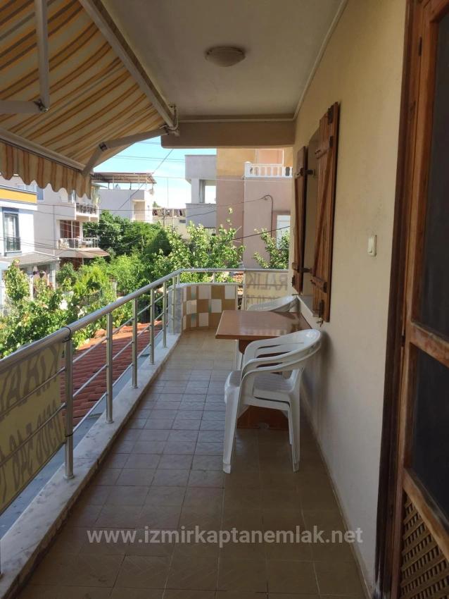 Две Квартиры 2+1 У Моря На Продажу В Паямлы, Сеферихисар, Измир