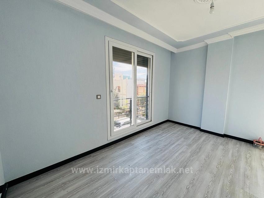 Для продажи Летний 3+1 в Cumhuriyet Seferihisar Doğanbey - 165 m²