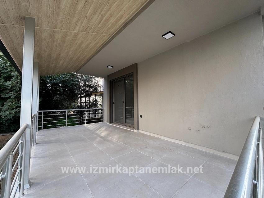 Для продажи Летний 2+1 в Payamlı Seferihisar Doğanbey - 120 m²