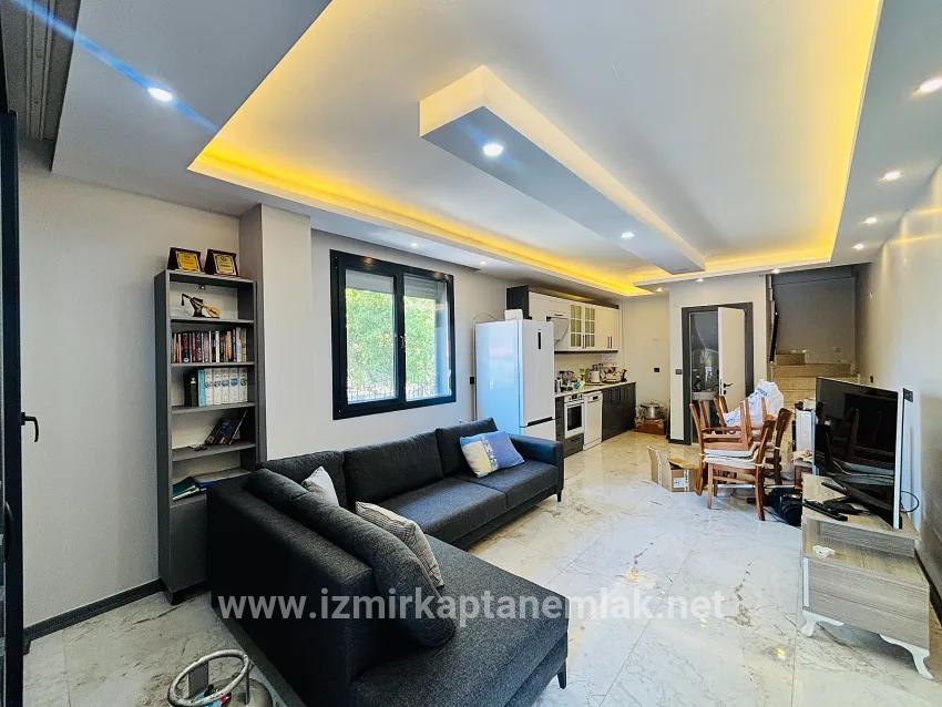Для продажи Летний 2+1 в Atatürk Seferihisar Doğanbey - 135 m²
