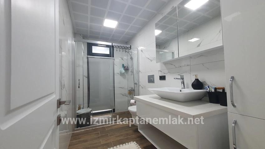 Для продажи Летний 3+1 в Payamlı Seferihisar Doğanbey - 180 m²