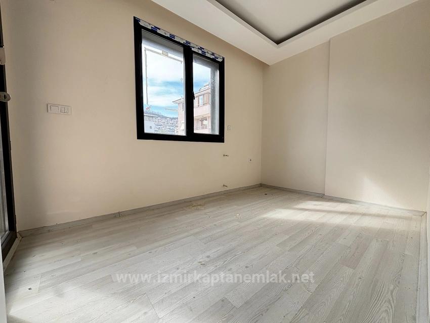 Вилла 4+1 С Видом На Море И Кондоминиумом На Продажу В Районе Сеферихисар-Доганбей