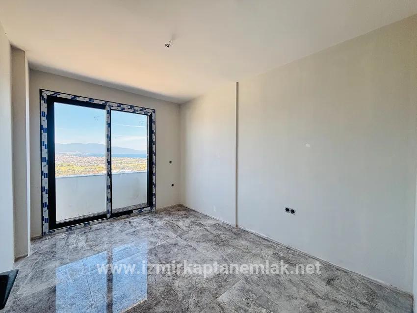 Для продажи Летний 2+1 в Atatürk Seferihisar Doğanbey - 115 m²