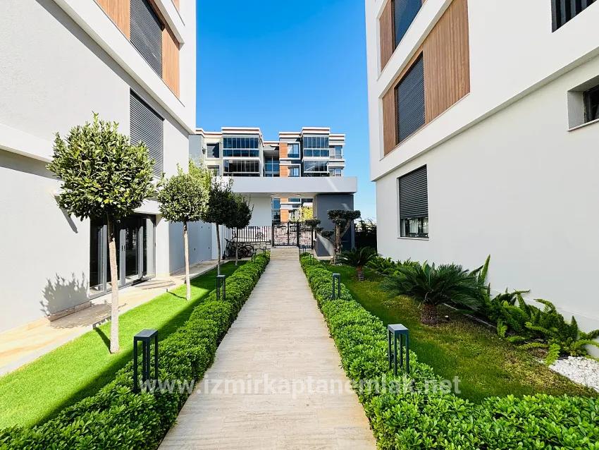 Для продажи Квартира 2+1 в Necat Hepkon Seferihisar - 110 m²