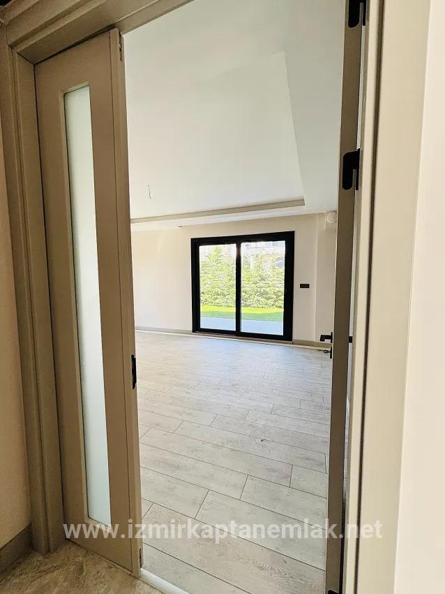 Для продажи Квартира 2+1 в Necat Hepkon Seferihisar - 110 m²