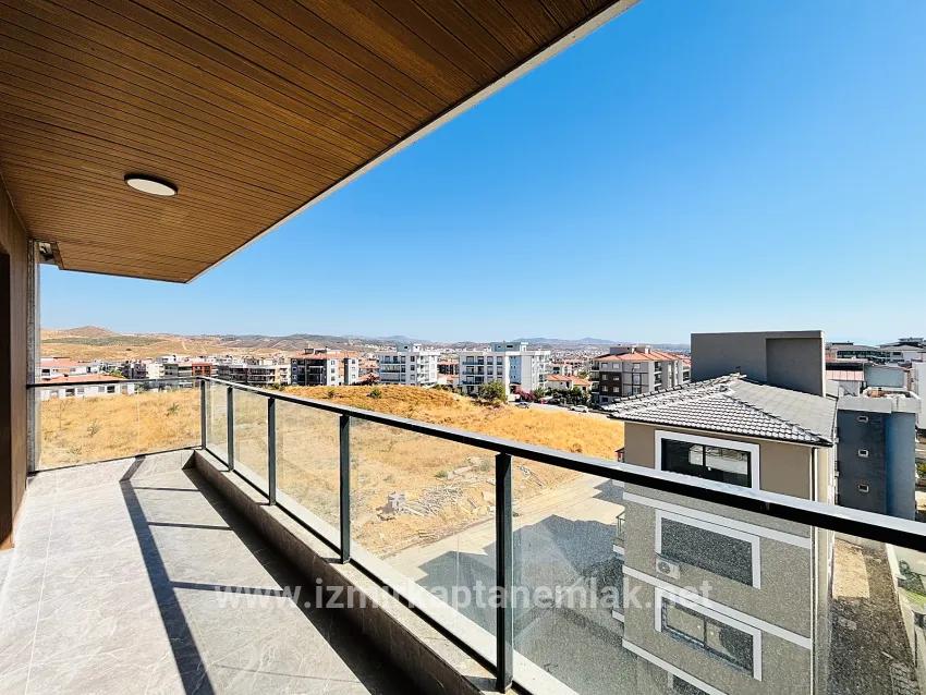 Для продажи Квартира 3+1 в Necat Hepkon Seferihisar - 160 m²
