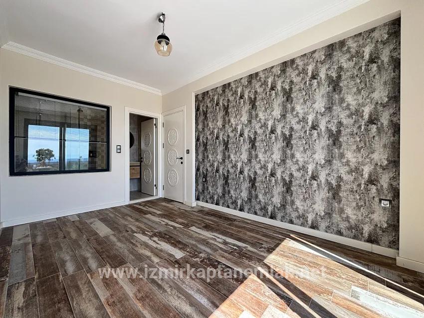 Для продажи Летний 4+1 в Payamlı Seferihisar Doğanbey - 300 m²