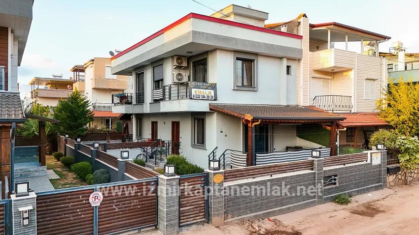 Для продажи Вилла 2+1 в Payamlı Seferihisar Doğanbey - 95 m²