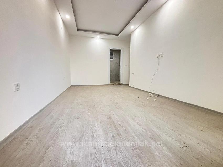 Отдельная Кухня 130 М² Квартира 3+1 С Лифтом На Продажу В Чеферихисар-Юркмез