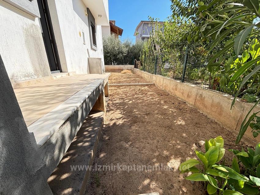 Для продажи Летний 3+1 в Payamlı Seferihisar Doğanbey - 180 m²