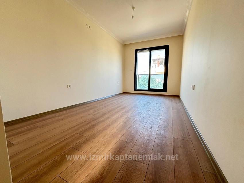 Для продажи Летний 3+1 в Payamlı Seferihisar Doğanbey - 180 m²