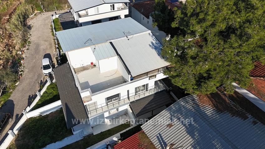 Новая Вилла 2+1 С Лицензией На Продажу С Садом В Районе Сеферихисар-Паямлы