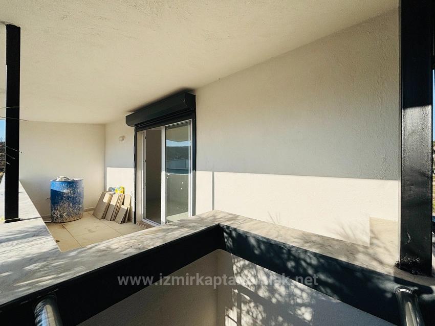 Новая Вилла 2+1 С Лицензией На Продажу С Садом В Районе Сеферихисар-Паямлы