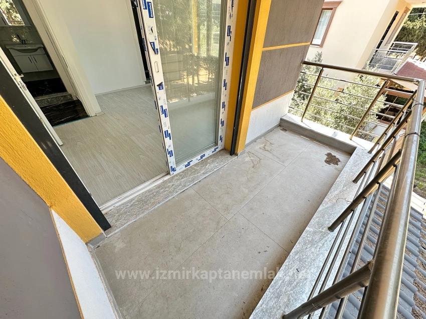 Продается Просторная Вилла 3+1 С Большим Садом В Районе Сеферихисар-Джумхуриет