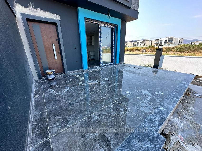 Продается Новая Вилла 2+1 С Большим Садом В Сеферихисар Джумхуриет