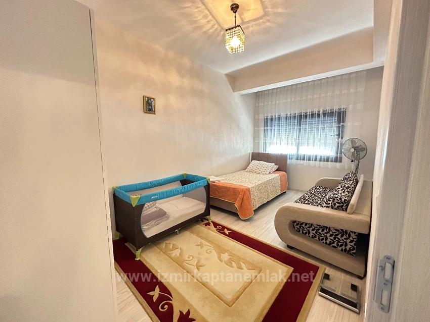 4+1 Триплекс С Отдельной Кухней На Продажу В Сеферихисаре, Уркмез, 300 М От Пляжа