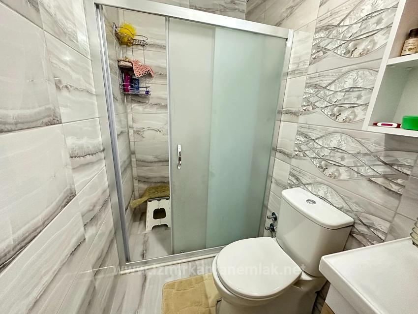 4+1 Триплекс С Отдельной Кухней На Продажу В Сеферихисаре, Уркмез, 300 М От Пляжа