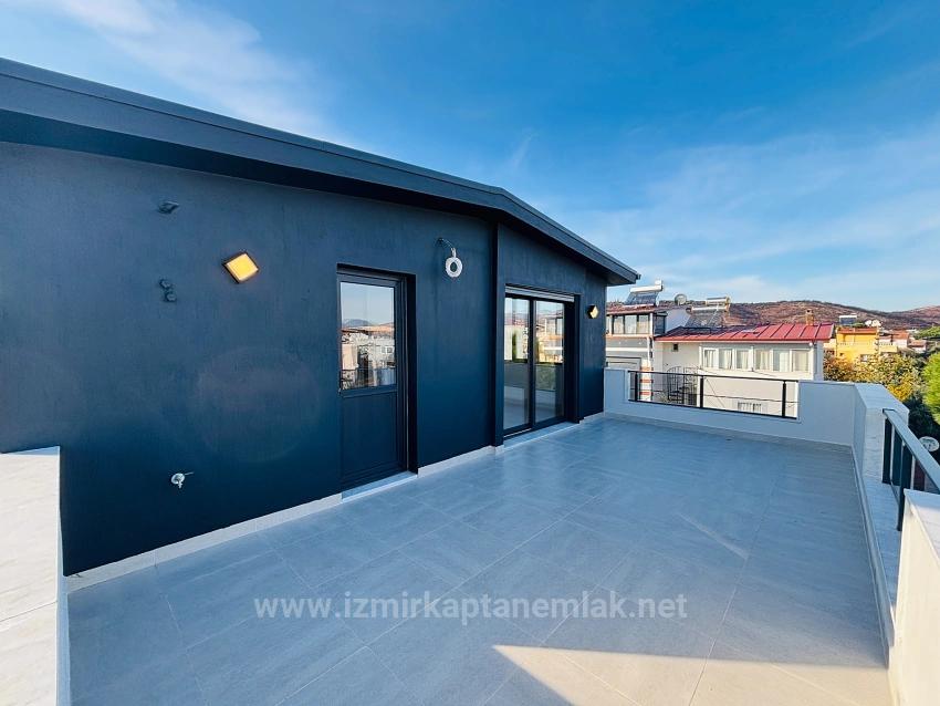 Независимая Роскошная Вилла 3+1 С Садом Площадью 210 М2 На Продажу В Сеферихисар Доганбей