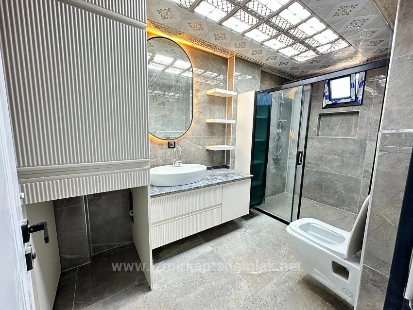 Независимая Роскошная Вилла 3+1 С Садом Площадью 210 М2 На Продажу В Сеферихисар Доганбей