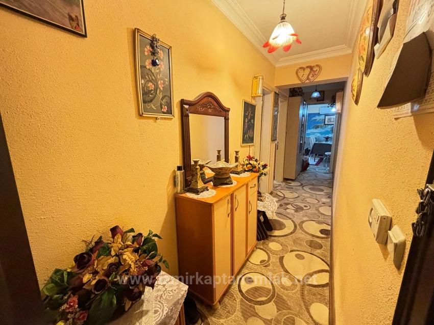 Квартира 2+1 На Продажу В Центре Сеферихисара, Уркмез, 150 М От Пляжа