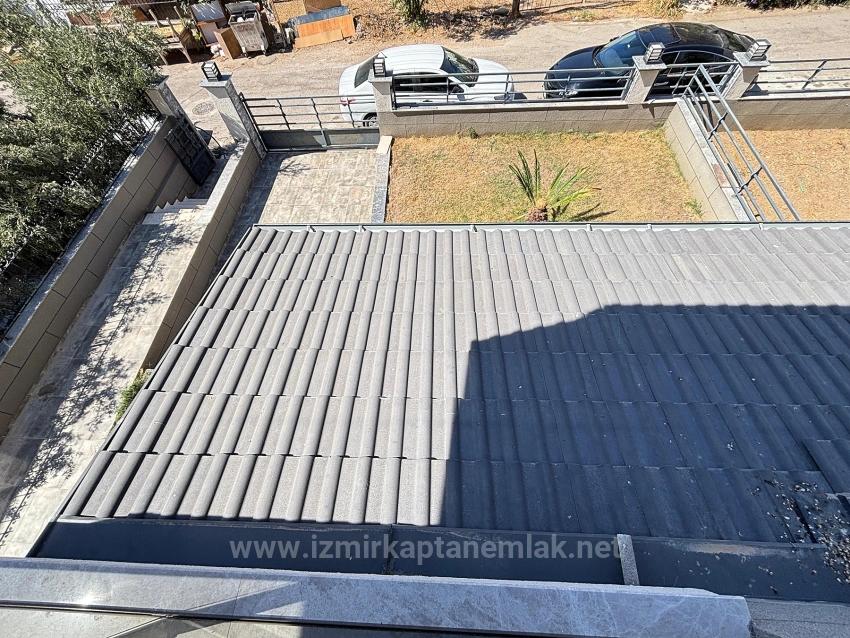 Вилла 3+1 На Продажу В Мендерес-Оздере, В 500 Метрах От Пляжа, С Парковкой И Большим Садом