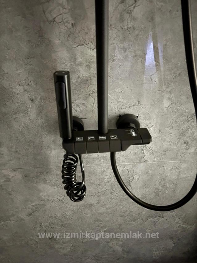 Вилла 2+1 На Продажу В Мендерес-Оздере, В 100 Метрах От Пляжа, С Большим Садом