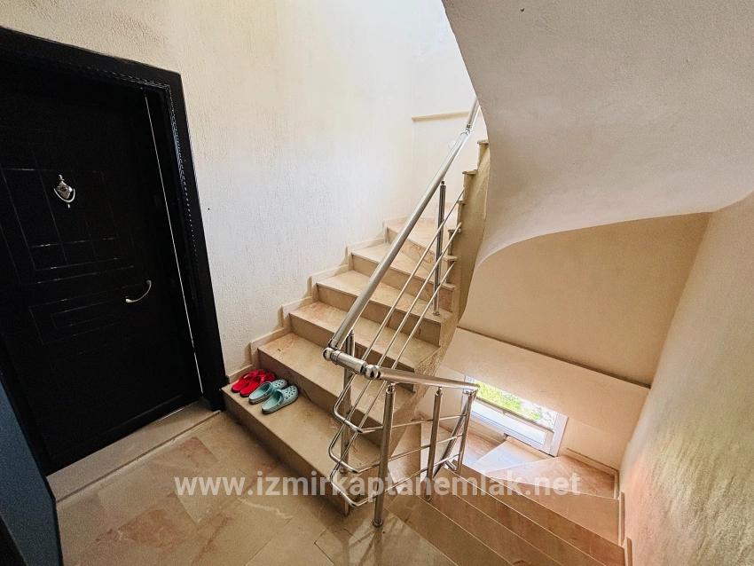 Для продажи Квартира 2+1 в Mersin Alanı Seferihisar Ürkmez - 85 m²
