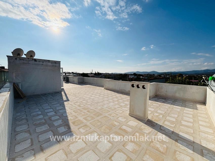 Для продажи Квартира 2+1 в Mersin Alanı Seferihisar Ürkmez - 85 m²