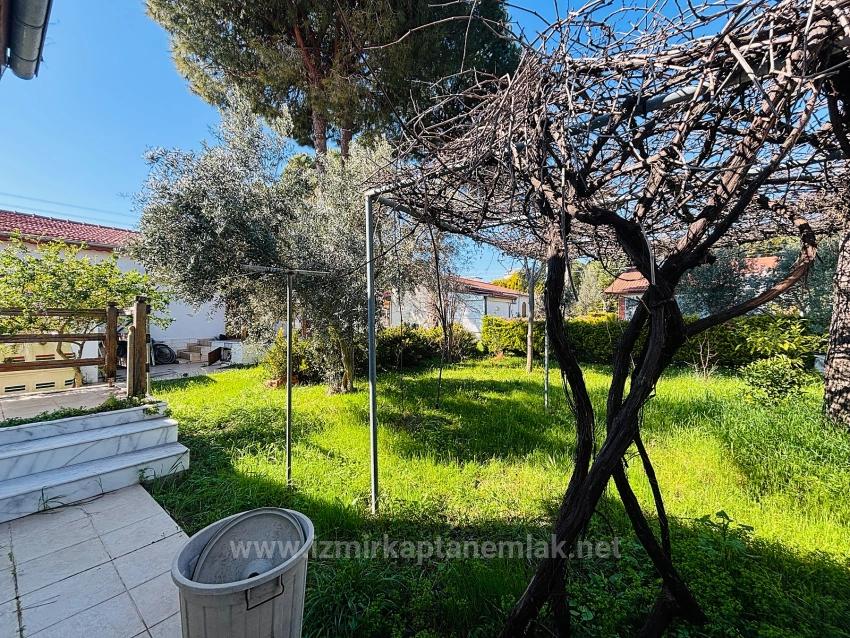 Отдельная Вилла 2+1 На Участке В Измире, Сеферихисар Джумхуриет, 200 М До Моря