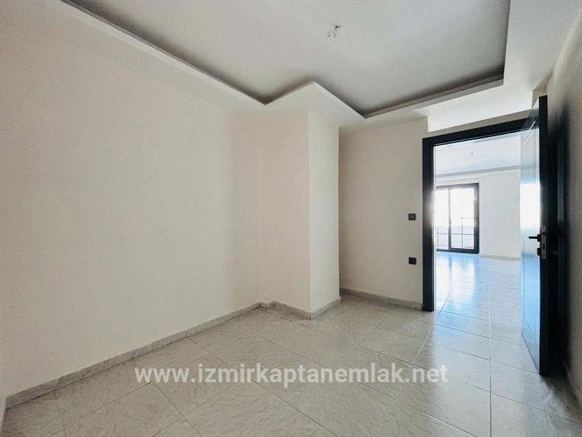 Для продажи Квартира 1+1 в Payamlı Seferihisar Doğanbey - 55 m²