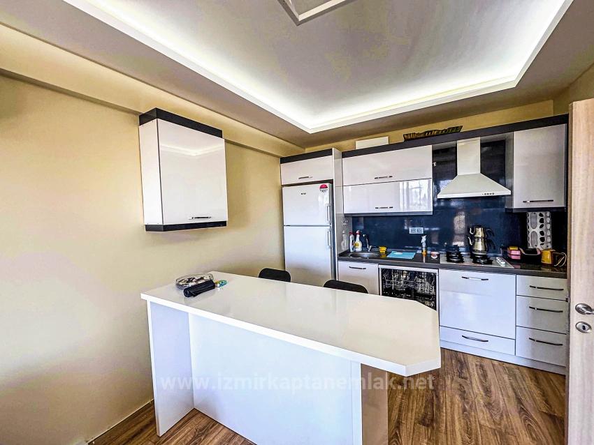 Продается Квартира (1+1) В Жилом Комплексе С Бассейном В Районе Бенгилер, Сеферихисар, Измир.