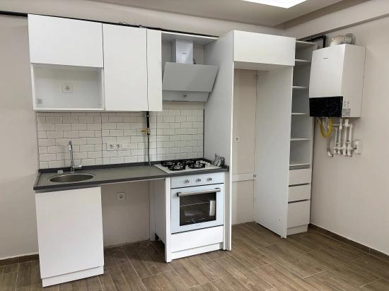 Квартира 1+1 В Отличном Месте В Чаникебире, Сеферихисар, Измир