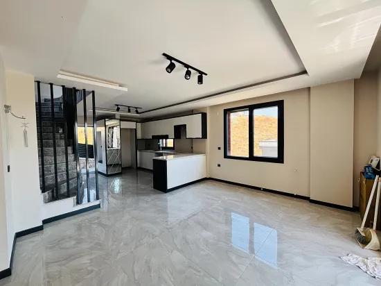 İzmir Seferihisar в районе Atatürk 3+1 с видом на море продается отдельная вилла