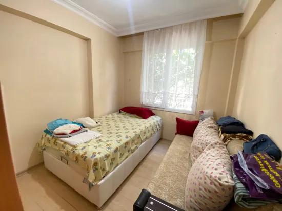 İzmir Seferihisar в Мерсин район махалле широкая с садом 2+1 продается квартира