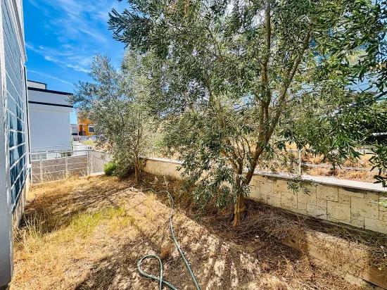 в районе Atatürk, Seferihisar, İzmir с видом на море 3+2 отдельно стоящий вилла на продажу
