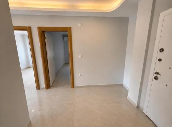 İzmir Menderes Fevzi Çakmak Mahallesi’nde Ara Kat 3+1 Kapalı Mutfaklı Daire