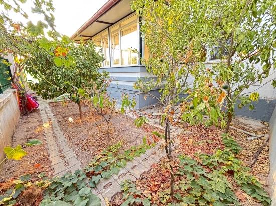 Триплекс 4+1 С Отдельной Парковкой И Садом В Сеферихисар Доганбей