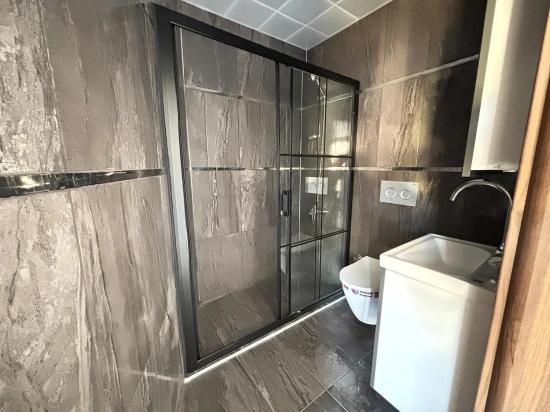 Совершенно Новый 4+1 Триплекс На Продажу В Мендерес Оздере, В 50 М От Пляжа С Большим Садом