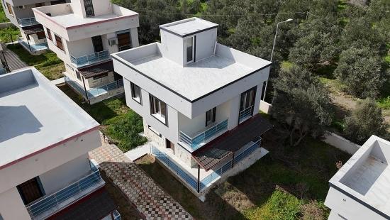 Отдельная Вилла 3+1 На Продажу В Закрытом Поселке В Джумхуриете, Сеферихисар, Измир