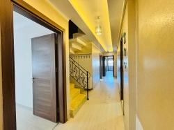 Для Продажи Квартира 4+2 в Turabiye Seferihisar - 275 m²