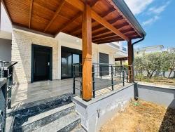 Для Продажи Вилла 2+1 в Cumhuriyet Seferihisar Doğanbey - 105 m²