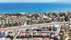 Двухквартирная Вилла 2+1 На Продажу В Районе Паямлы, Чеферихисар, Измир