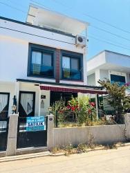 Для Продажи Вилла 3+1 в Payamlı Seferihisar Doğanbey - 160 m²