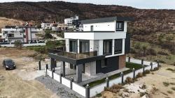Для Продажи Семейный Дом 4+1 в Atatürk Seferihisar Doğanbey - 285 m²