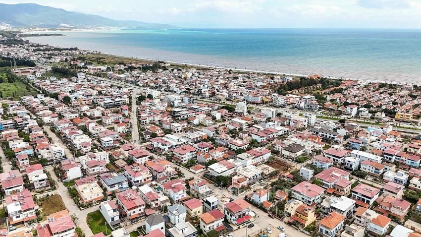 İzmir Seferihisar Payamlı Mahallesi’nde Merkezi Konumda 3+1 Bahçeli Villa
