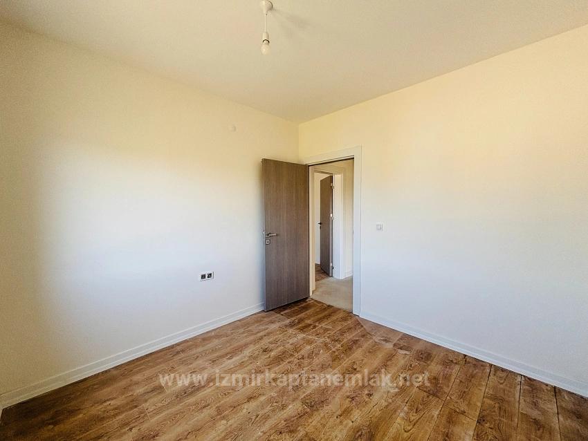 İzmir Seferihisar Toki 3. Etap Prejesinde 3+1 Ara Kat Kiralık Daire