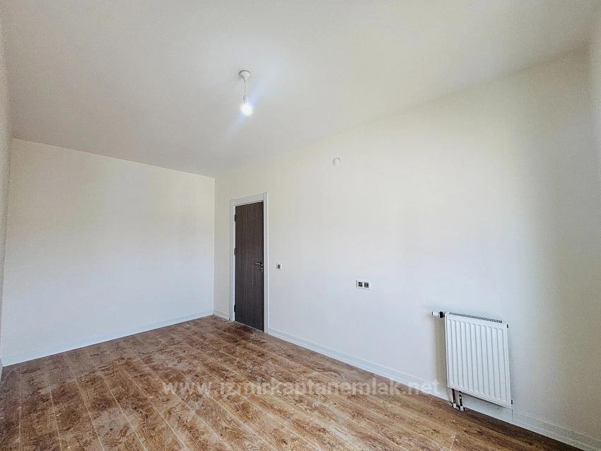İzmir Seferihisar Toki 3. Etap Prejesinde 3+1 Ara Kat Kiralık Daire