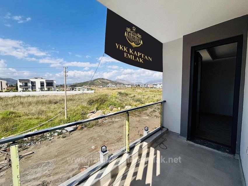 İzmir Seferihisar Cumhuriyet Mahallesi’nde Geniş Bahçeli Satılık 2+1 Müstakil Villa