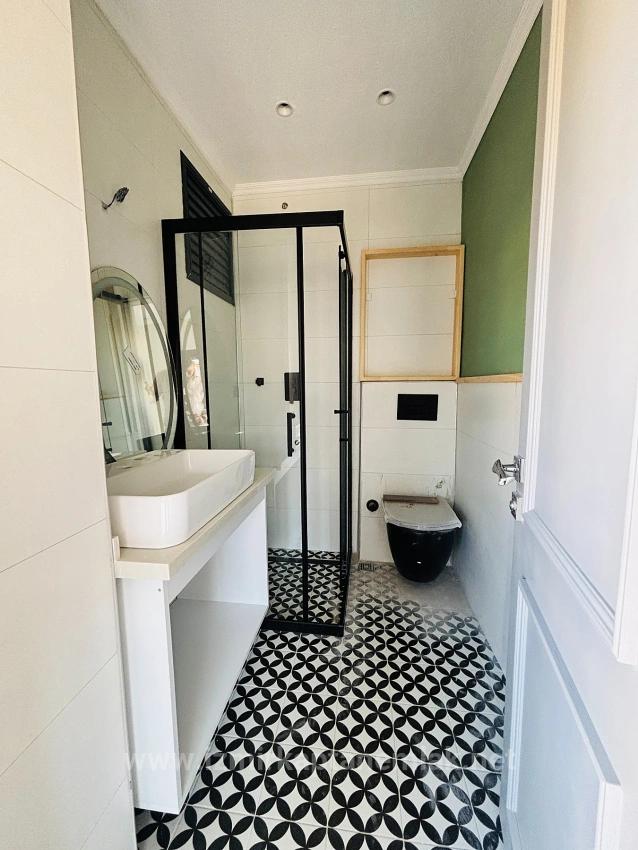 Menderes Gümüldür Gümüldür Cumhuriyet Mah. Satılık 3+1 Yazlık - 237 m²